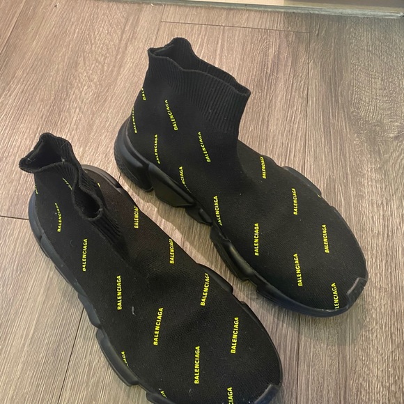 Balenciaga sock sneakers - Picture 2 of 2